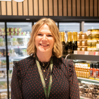 Debbie ROBINSON Debbie ROBINSON