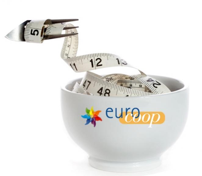 Report 2013 - Talking obesity: consumer co-operatives leading the way Report 2013 - Talking obesity: consumer co-operatives leading the way